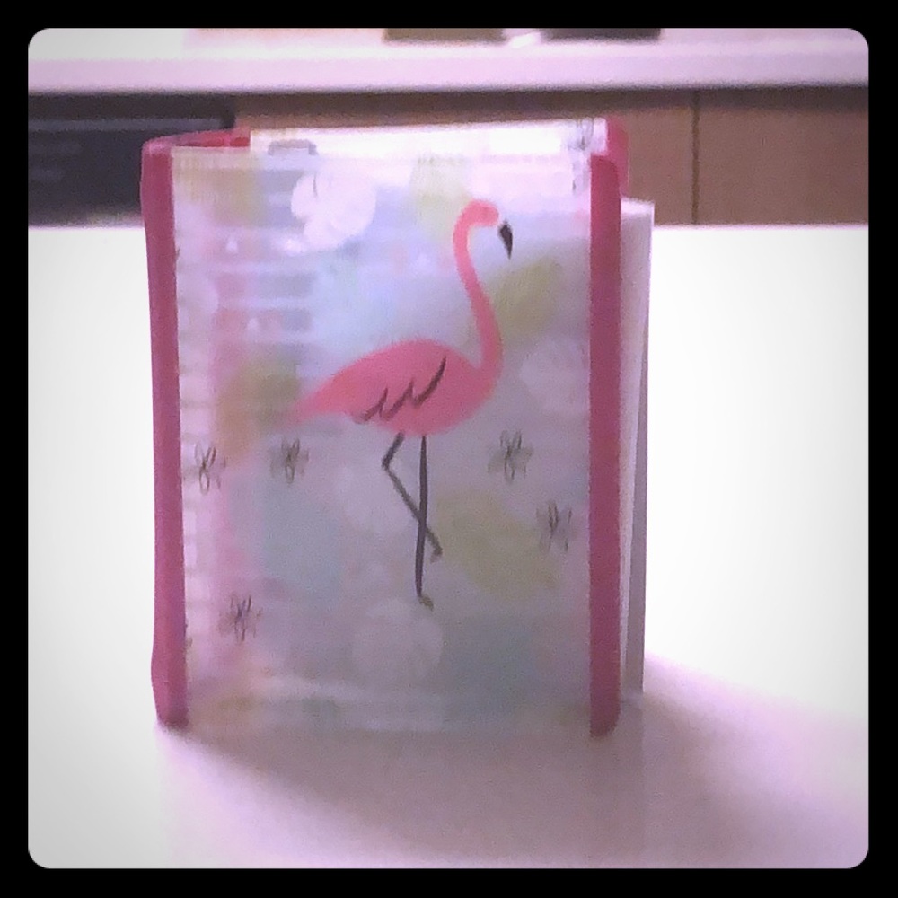 A mini flamingo binder